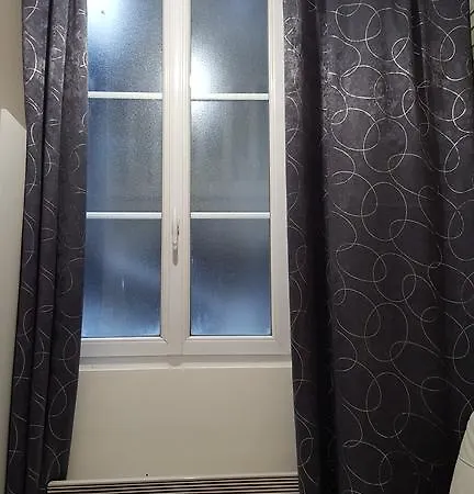 Petit Studio Au Coeur De Apartamento Ruan